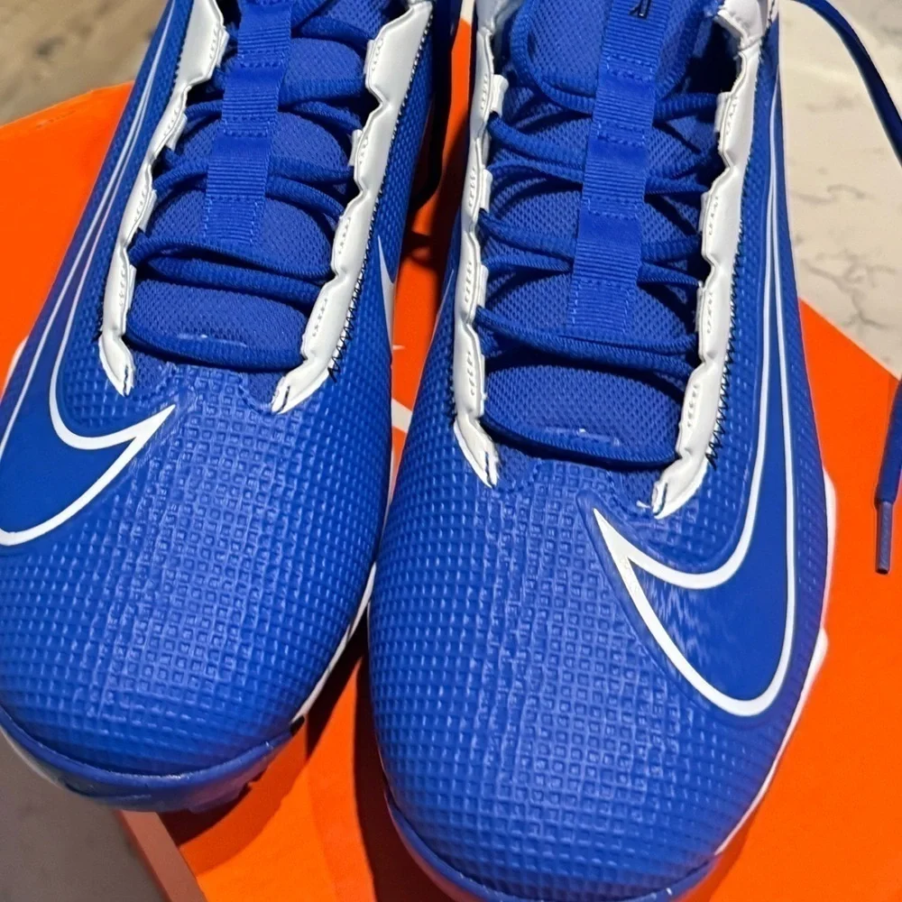 Nike Vapor Edge Shark 2 with speed, Men's football cleats with excellent support